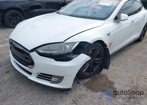 2013 Tesla Model S from USA, damaged, VIN 5YJSA1DN3DFP13788